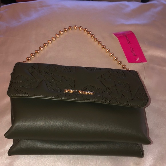 Betsey Johnson Quilted Star Crossbody Or Shoulder Bag Olive Green NWT - Picture 3 of 16